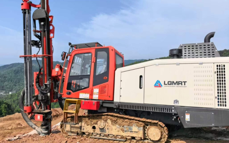 LGMRT SDC150 DTH Drilling Rig Delivered to Wenzhou Customer